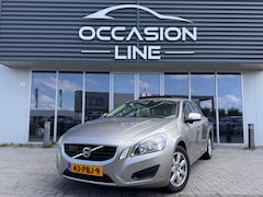 Volvo V60 - 2.0T Kinetic | Automaat | Schuifdak | Cruise | Navi