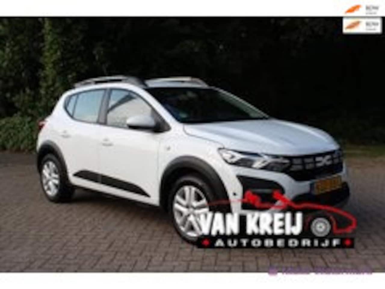 Dacia Sandero Stepway - 1.0 TCe 90 Comfort 1.0 TCe 90 Comfort, Camera, Navi, Airco, Cruise, 54764km - AutoWereld.nl