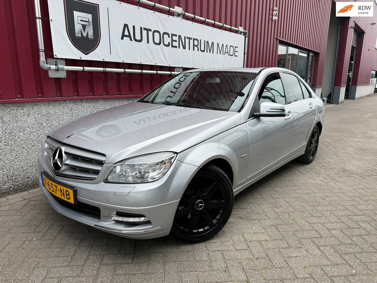 Mercedes-Benz C-klasse - 180 CGI BlueEFFICIENCY Business Class Elegance // Schuifdak // Trk.HK // Automaat - AutoWereld.nl