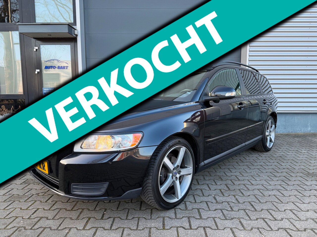 Volvo V50 - 1.6 sport |zeer goed onderhouden | onderhoudsbeurt - AutoWereld.nl
