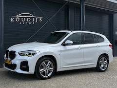 BMW X1 - XDrive20i High Executive, M-sport, Shadow-line, Panodak, Head-Up, Adaptive cruise