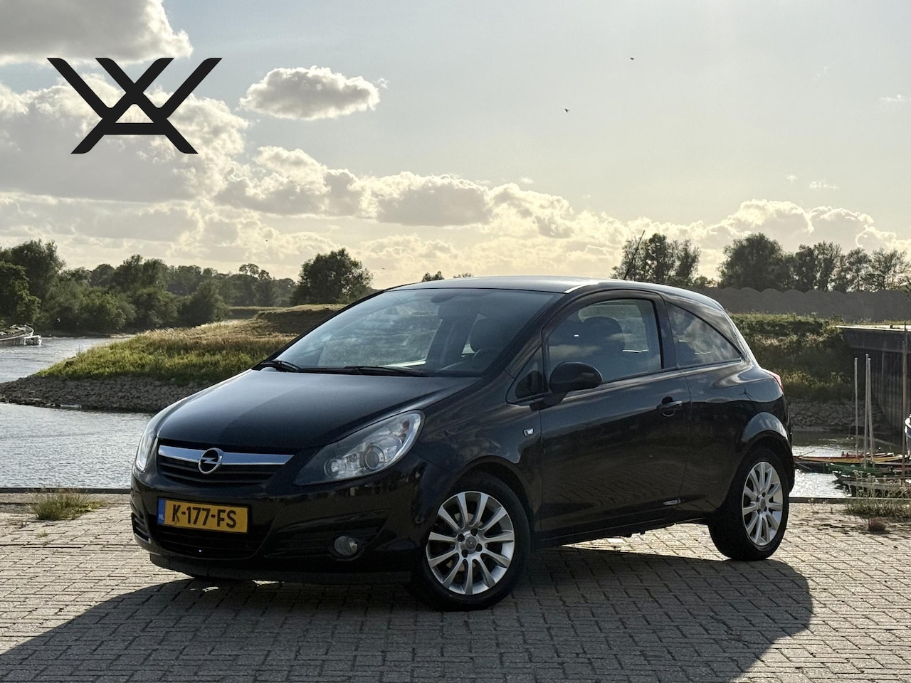 Opel Corsa - 1.2-16V Enjoy | Airco | Apple CarPlay - AutoWereld.nl
