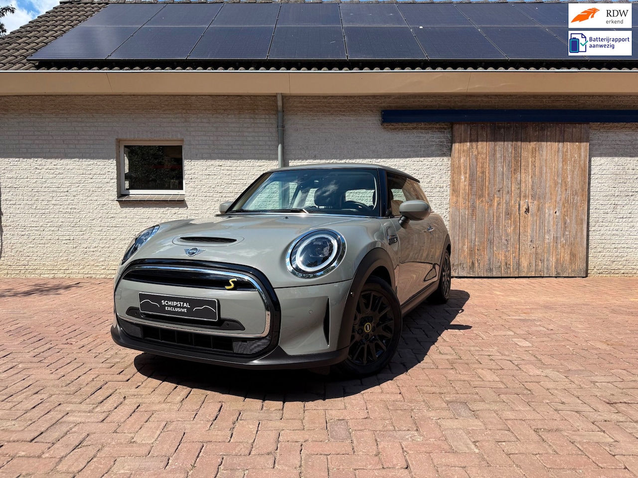 MINI Electric - Classic 33 kWh | Adaptive Cruise | Stoel + Stuurvw | Head-up Display | 96% SoH - AutoWereld.nl