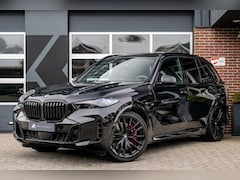 BMW X5 - xDrive50e M Sport Pro | Panorama | Trekhaak | Luchtvering | 22' Inch | Camera | Iconic Glo