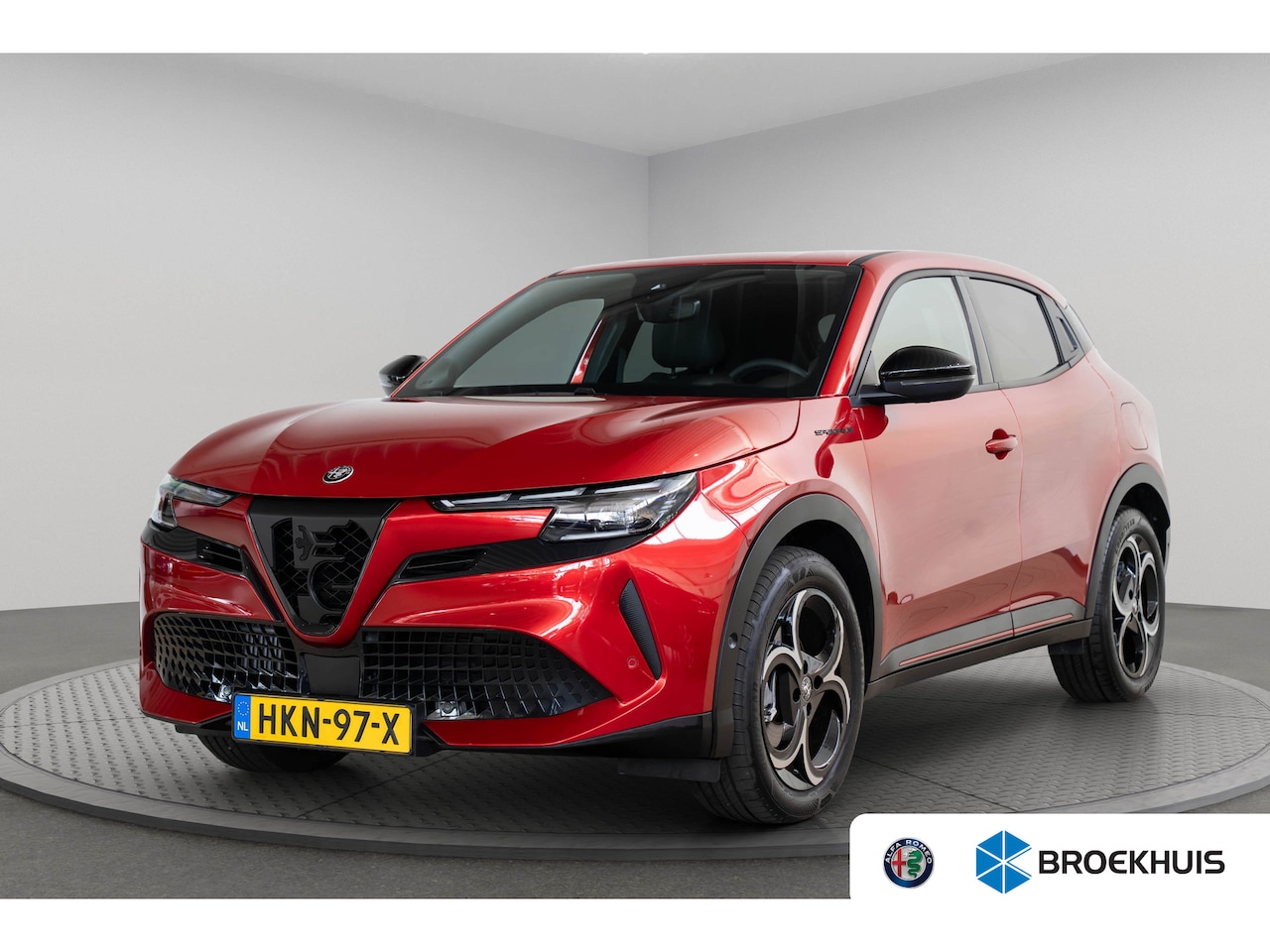 Alfa Romeo Junior - 1.2 Turbo Hybrid Ibrida Speciale | Navigatie | Camera | Keyless | Verwarmde Stoelen | Elek - AutoWereld.nl