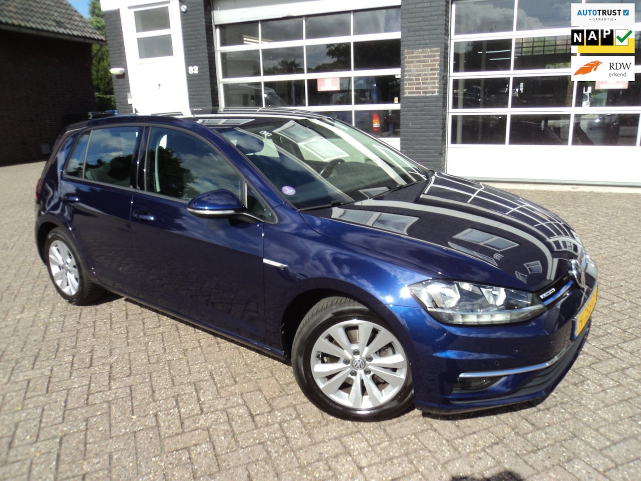 Volkswagen Golf - 1.5 TSI Comfortline Cruise Navi PDC - AutoWereld.nl