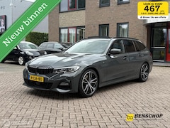 BMW 3-serie Touring - 330i M Sport Panodak Leer Navi HUD Harman Kardon NL Auto