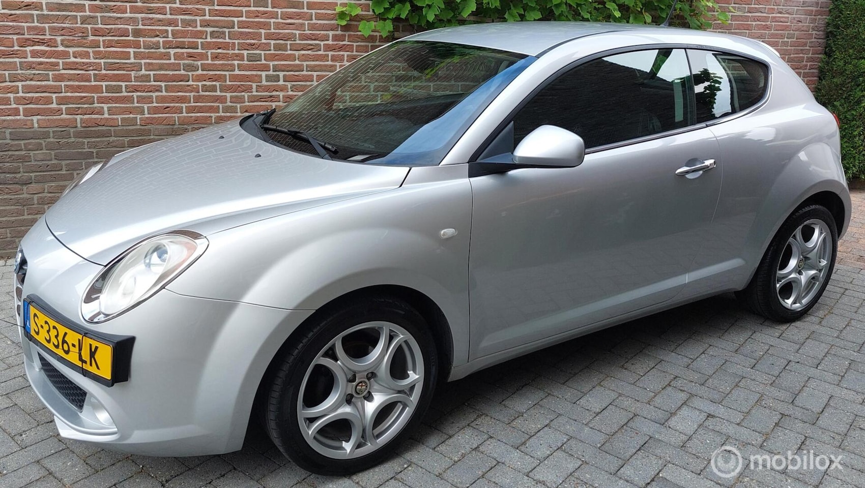 Alfa Romeo MiTo - 1.4 Essential MOOI EN SPORTIEF APK 3-3-2027 - AutoWereld.nl