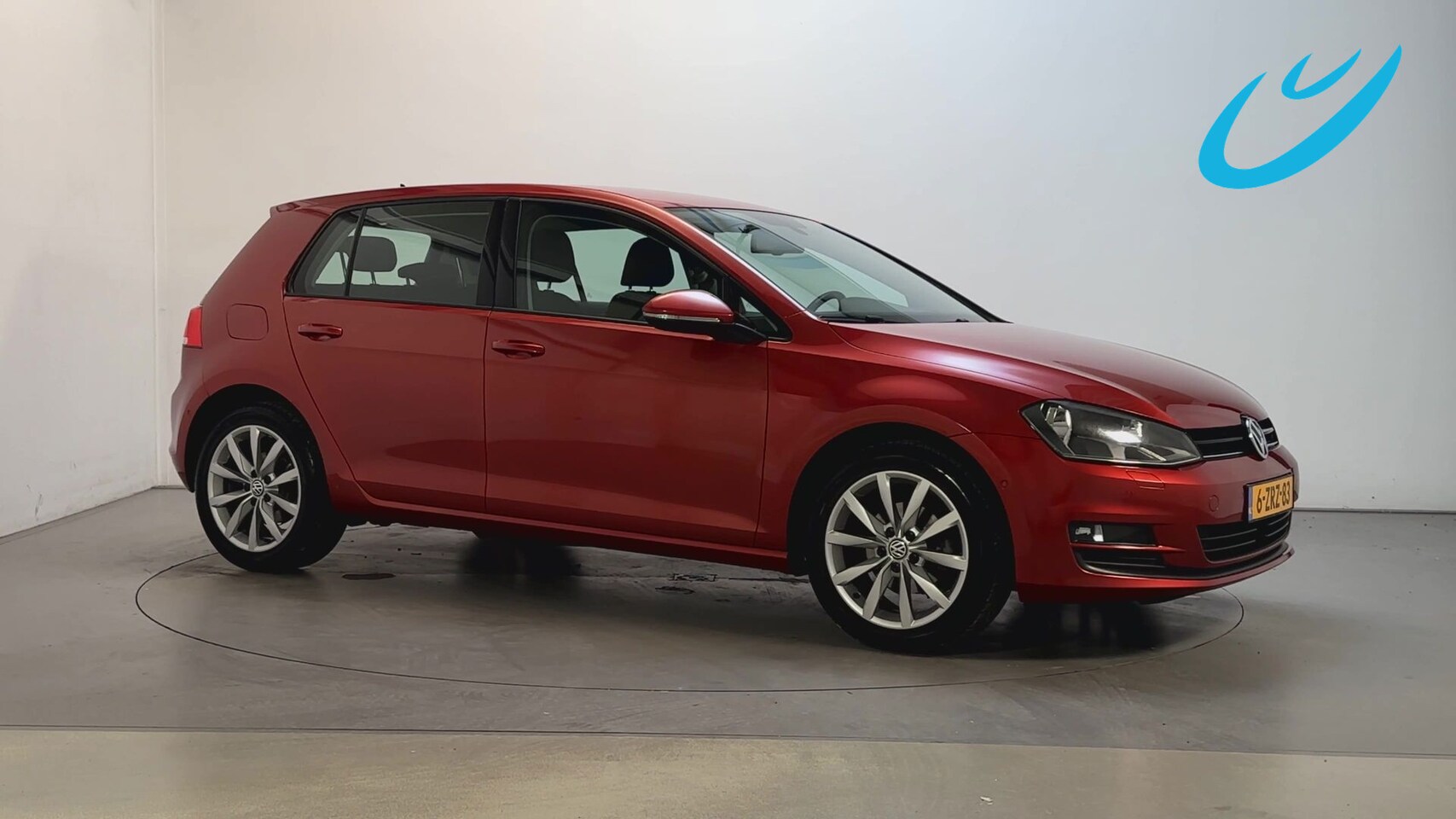Volkswagen Golf - 1.2 TSI Highline Stoelverwarming Parkeersensoren Navigatie Climate Control - AutoWereld.nl
