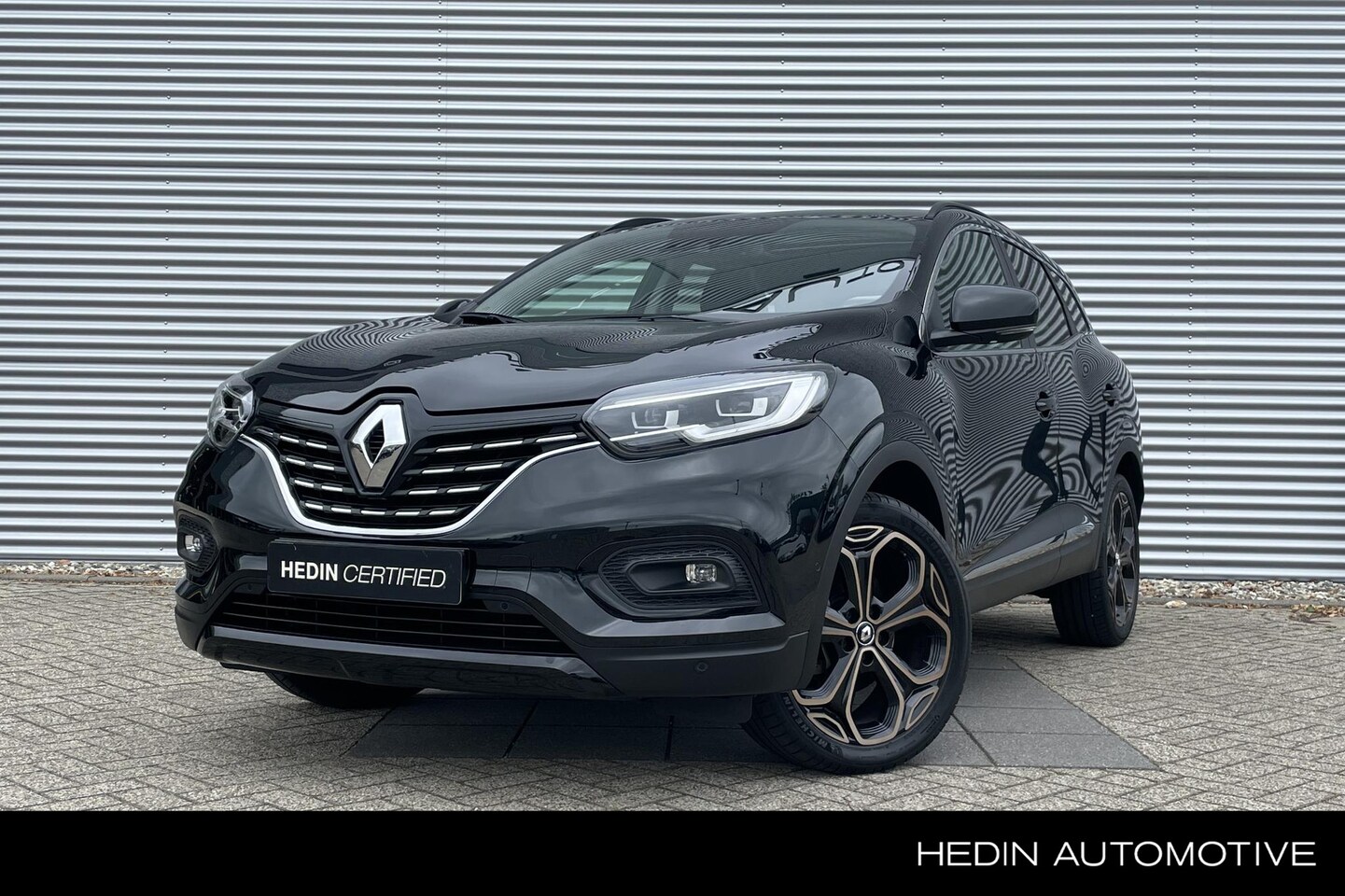 Renault Kadjar - TCe 140 EDC Black Edition | Bose | Glazen dak | stoelverwarming | Adaptieve cruise control - AutoWereld.nl