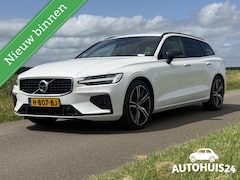 Volvo V60 - 2.0 T8 Twin Engine AWD 390pk R-Design 360|PANO|HUD|TREKHAAK|NL-AUTO