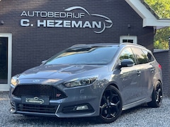 Ford Focus Wagon - 2.0 ST 3 DEALEROH NIEUWSTAAT VOL NARDO LEDER CRUISE CONTROL NAVIGATIE