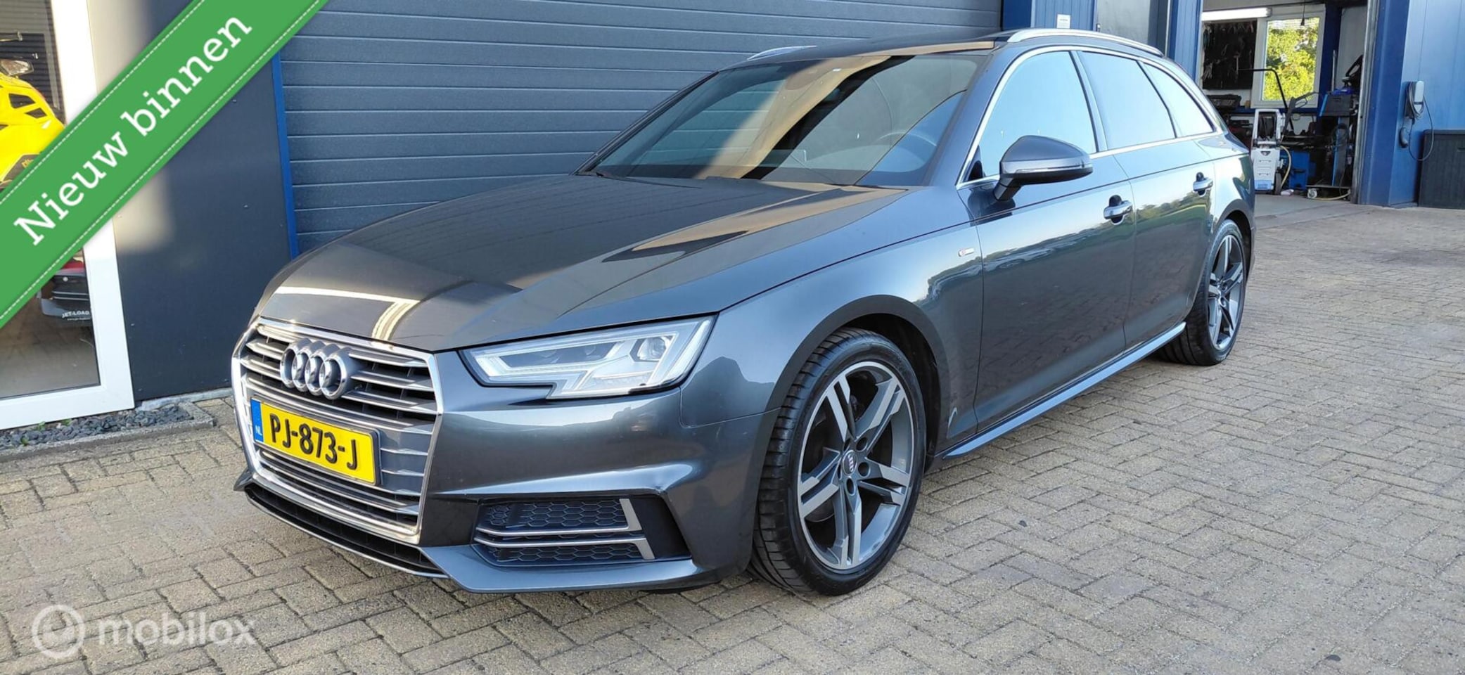 Audi A4 Avant - 1.4 TFSI Sport S line,Pano,trekhaak - AutoWereld.nl