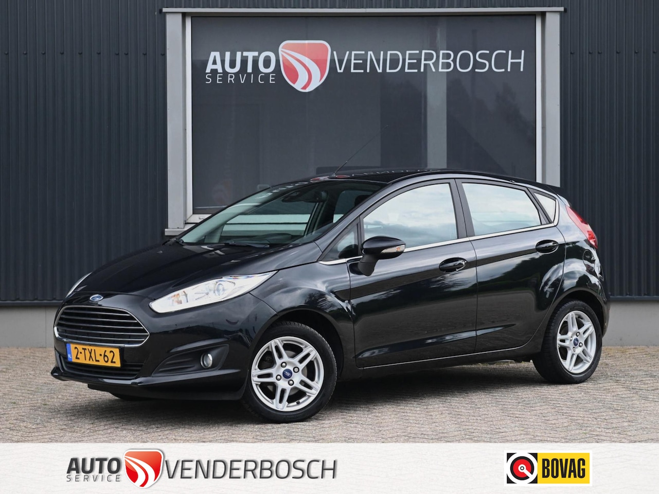 Ford Fiesta - 1.0 EcoBoost Titanium 101pk | Cruise Control | Bluetooth | Voorruitverwarming | 15 inch Al - AutoWereld.nl