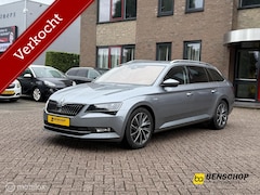 Skoda Superb Combi - 1.8 TSI Laurin & Klement Leer Navi Carplay Camera Memory ACC LED