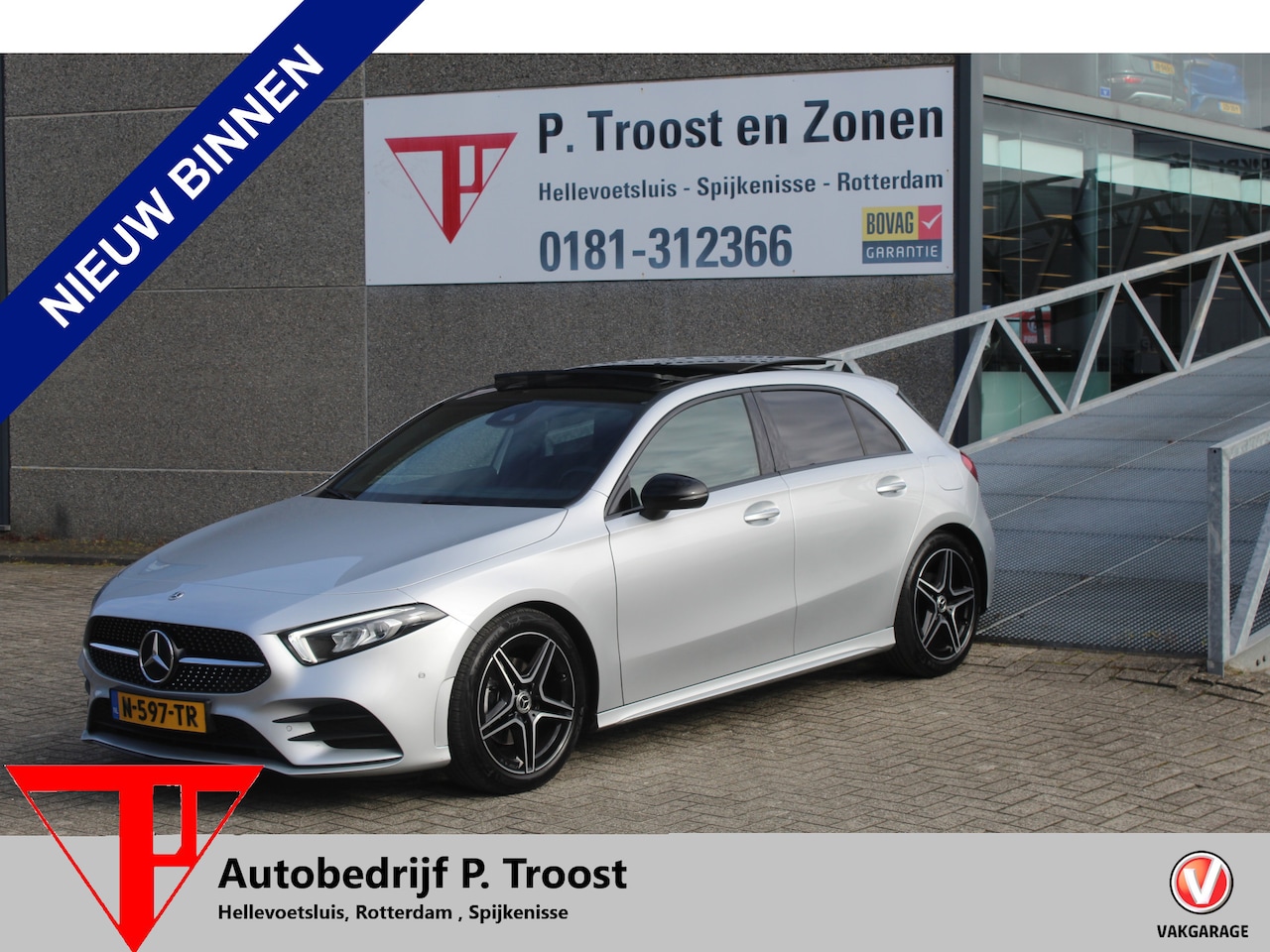 Mercedes-Benz A-klasse - 180 AMG Night pakket Panoramadak/Stoelverwarming/Sfeerverlichting/DAB/Achteruitrijcamera/C - AutoWereld.nl