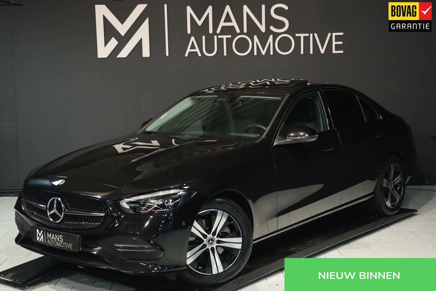 Mercedes-Benz C-klasse - C 180 Mild-Hybrid / PANODAK / ACC / CAMERA / CARPLAY / SFEERVERLICHTING - AutoWereld.nl