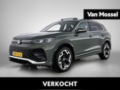 Volkswagen Tiguan - 1.5 eHybrid R-Line Edition | 204 PK | Automaat | Panoramaschuif-kanteldak | Parkeercamera