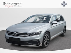 Volkswagen Passat Variant - 1.4 TSI PHEV GTE Business |Trekhaak | Stoelverwarming | A.Camera | Sfeerverlichting | SOH