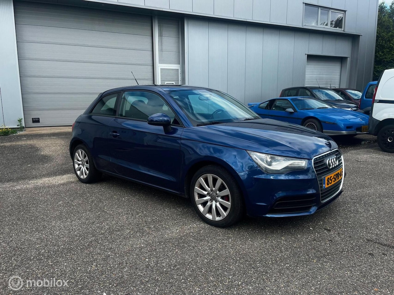 Audi A1 - 1.2 TFSI Attraction Top onderhouden/ Nieuwe ketting - AutoWereld.nl