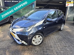 Toyota Aygo - 1.0 VVT-i x-play | 2E EIGENAAR |3/6 OF 12MND GARANTIE | AIRCO | LMV | NW APK |