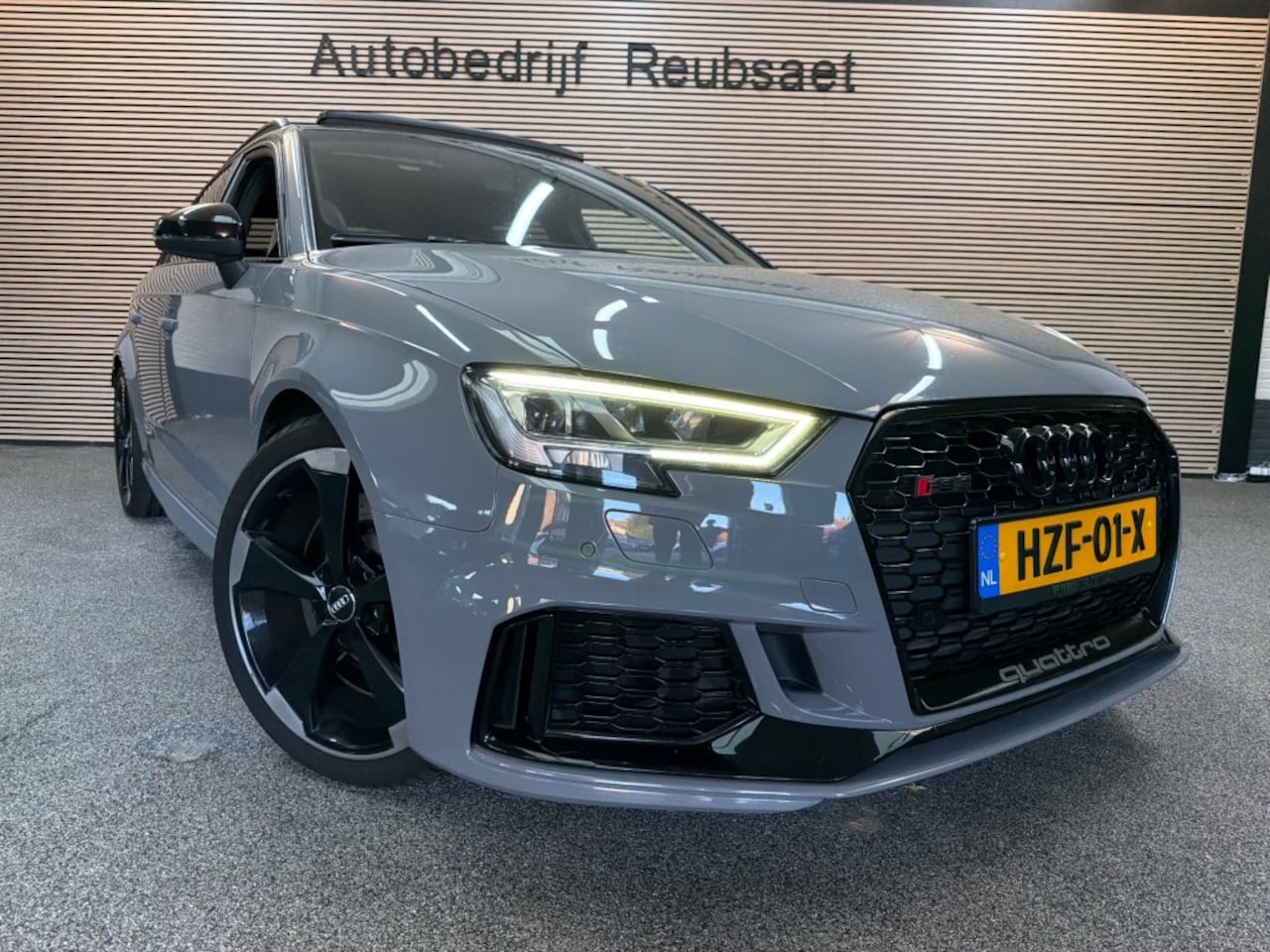 Audi RS3 - 2.5 TFSI RS3 400pk Quattro Panodak Virtual Clima Matrix Incl 12Mnd Garantie - AutoWereld.nl