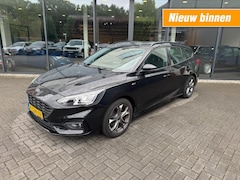 Ford Focus - 1.0 EBH ST-Line, Navi, Clima, Cruise, Trekhk, Keyless, Camera, Lane Ass., Carplay,