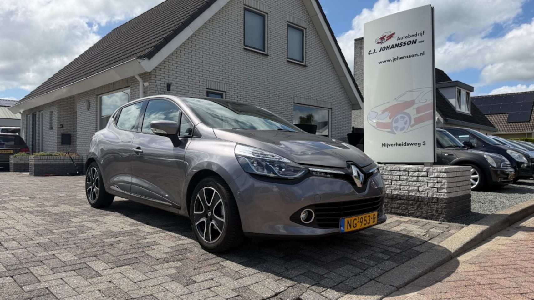 Renault Clio - 0.9 TCe Iconic 0.9 TCe Iconic - AutoWereld.nl