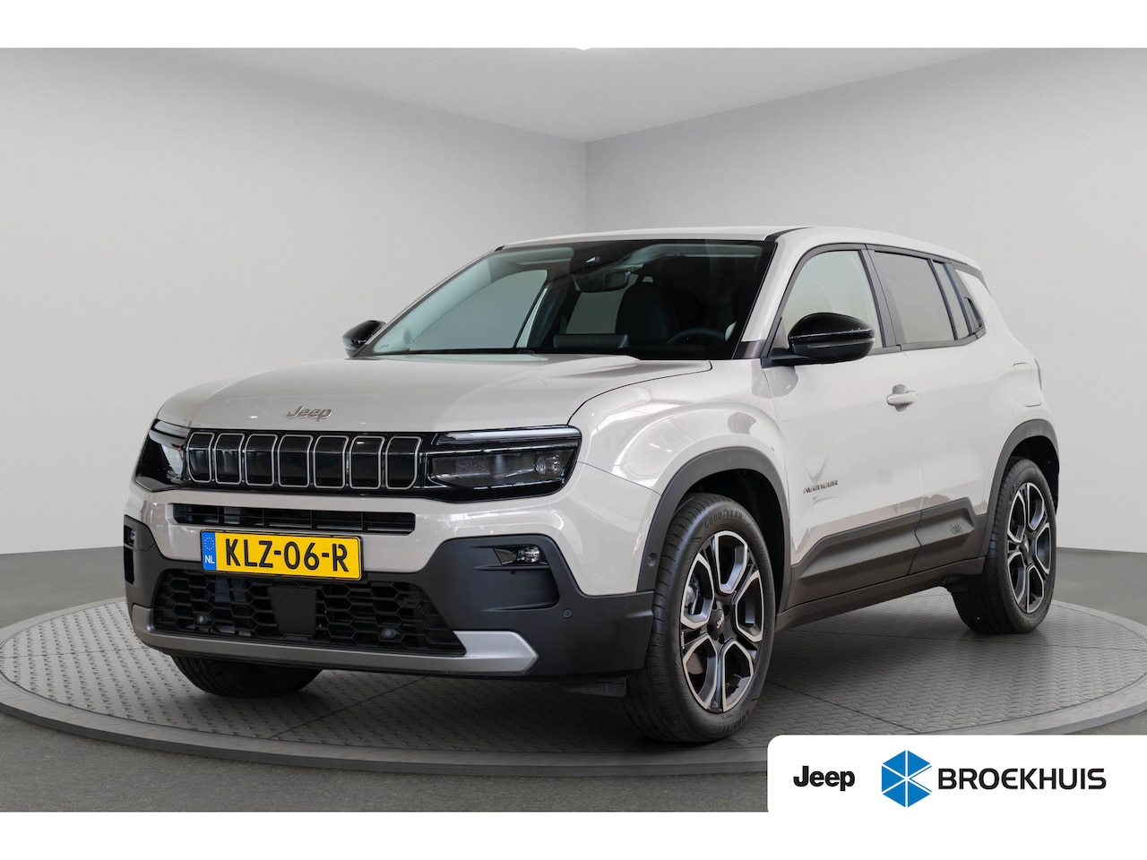 Jeep Avenger - Summit 54 kWh | Warmtepomp | Camera | Apple Carplay & Android Auto | Climate Controle | Pa - AutoWereld.nl
