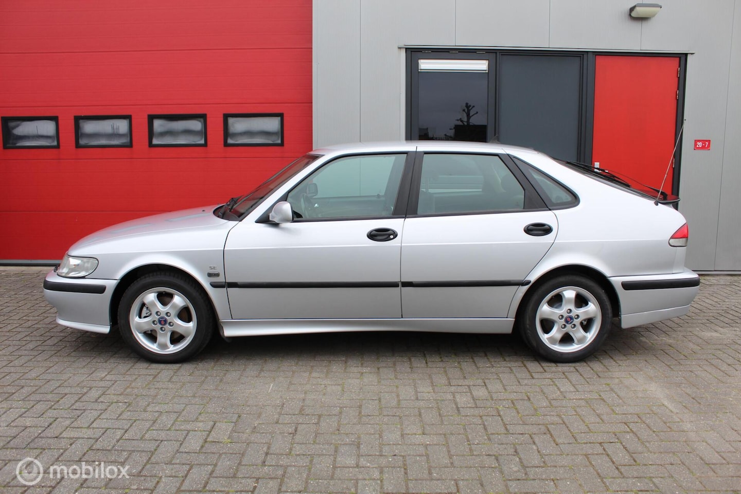 Saab 9-3 - 2.0t S Business Edition 5 Drs. Hatchback
