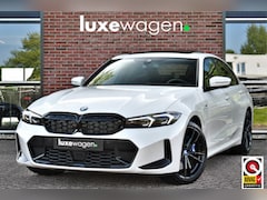 BMW 3-serie - 330e xDrive M-Sport Pro Pano M-zetels ACC HUD 19inch El-klep