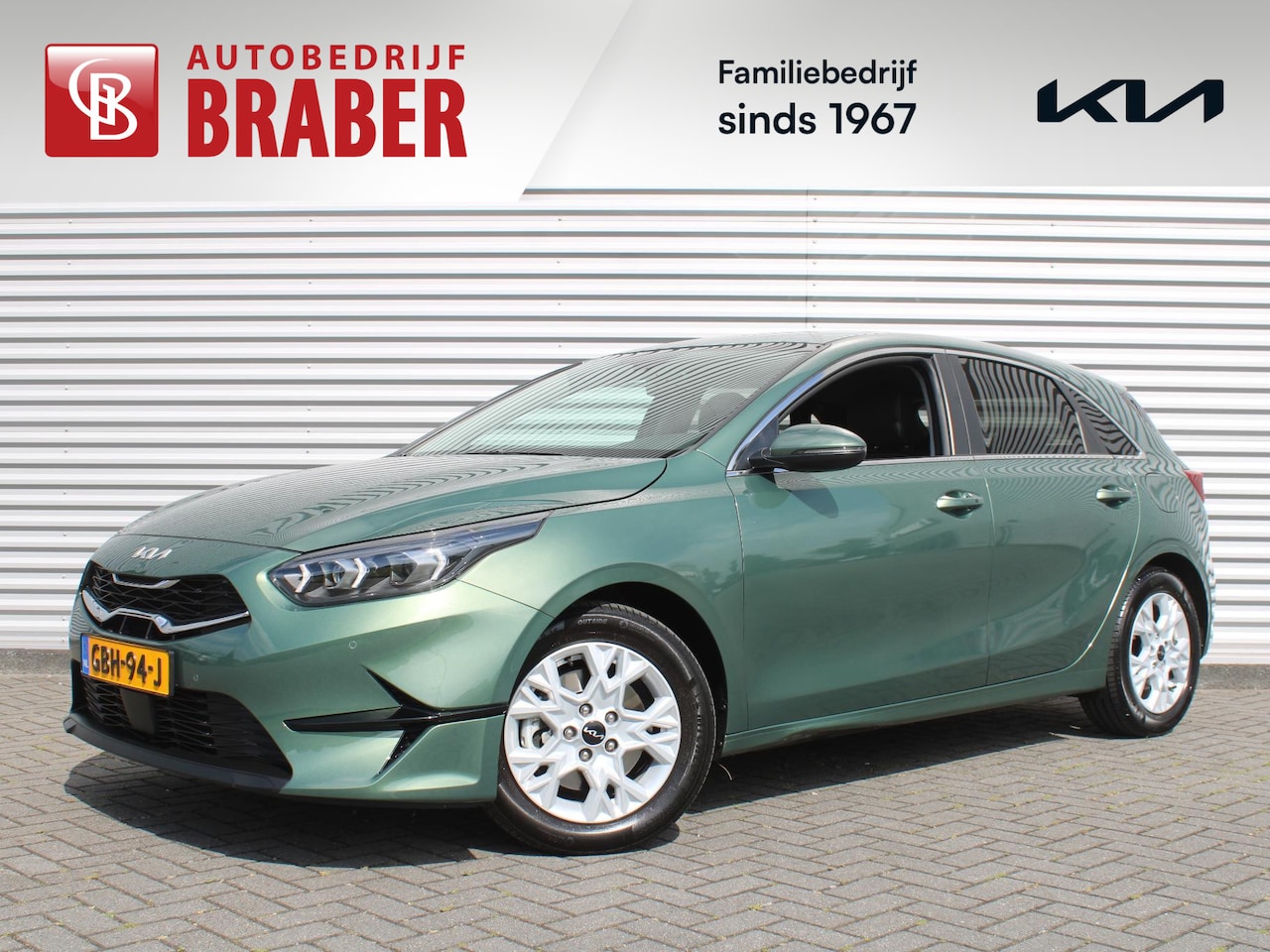 Kia Cee'd - Ceed 1.0 T-GDi DynamicPlusLine | Stuur-/stoelverwarming | Camera | Draadloos laden | LED | - AutoWereld.nl