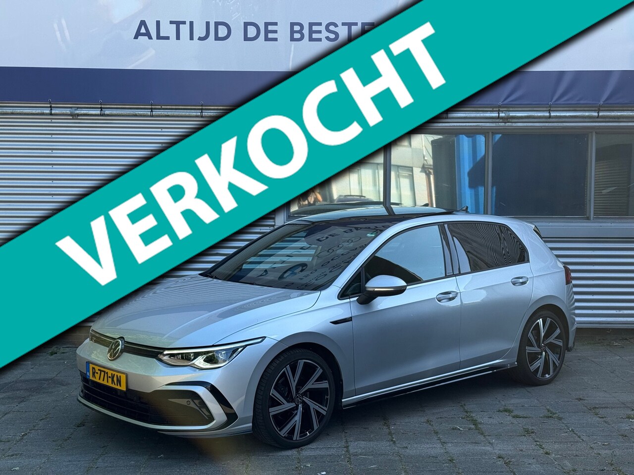 Volkswagen Golf - 1.5 TSI R-Line Business l Pano l ACC l Climate l Xenon LED l VDOH l - AutoWereld.nl