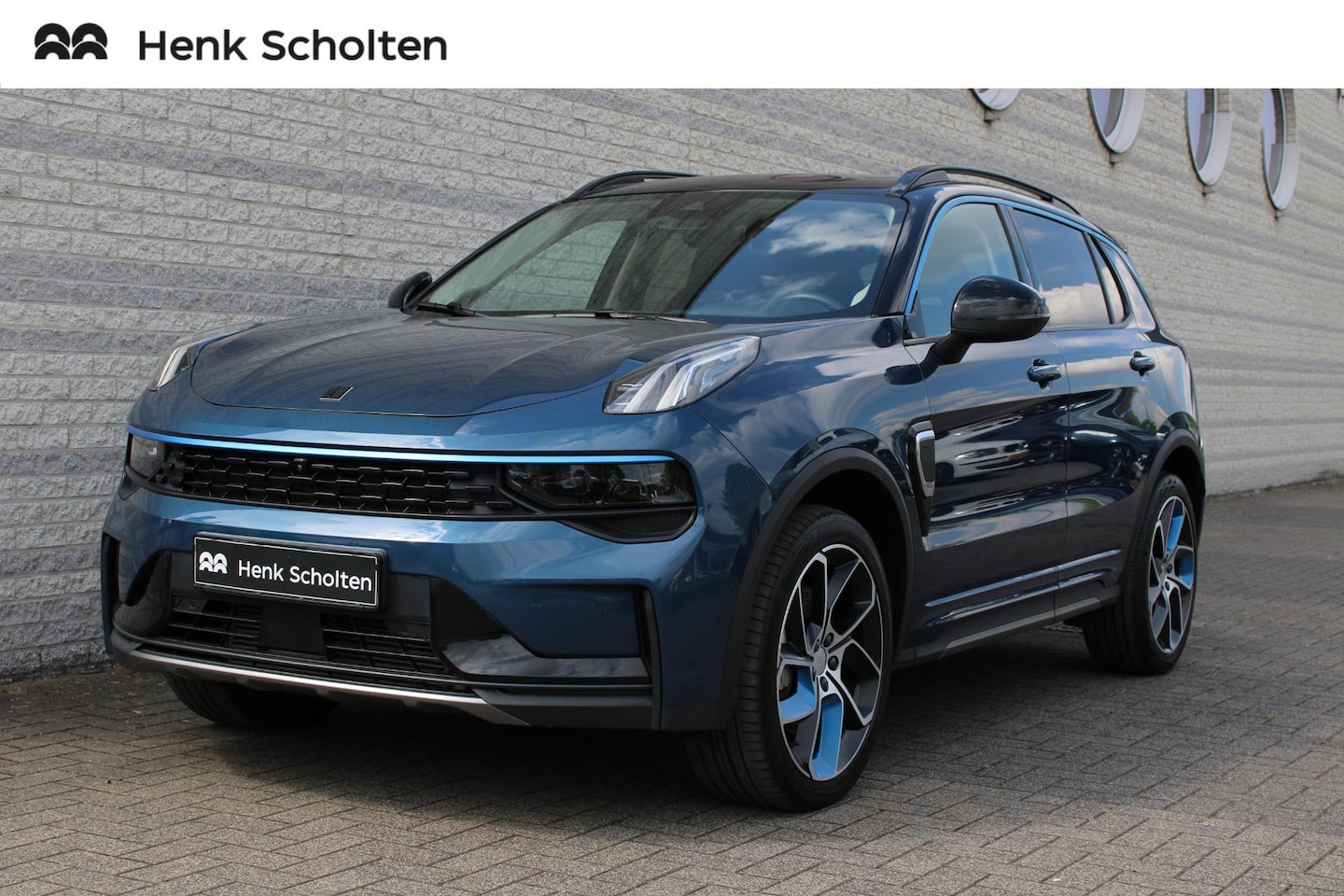 Lynk & Co 01 - 1.5 | Panoramakdak | Verwarmbare voorstoelen | Apple carplay/Android auto | Adaptieve crui - AutoWereld.nl