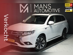 Mitsubishi Outlander - 2.0 PHEV instyle+ / SCHUIFDAK / ACC / 360 / KEYLESS / STUUR+STOELVERW