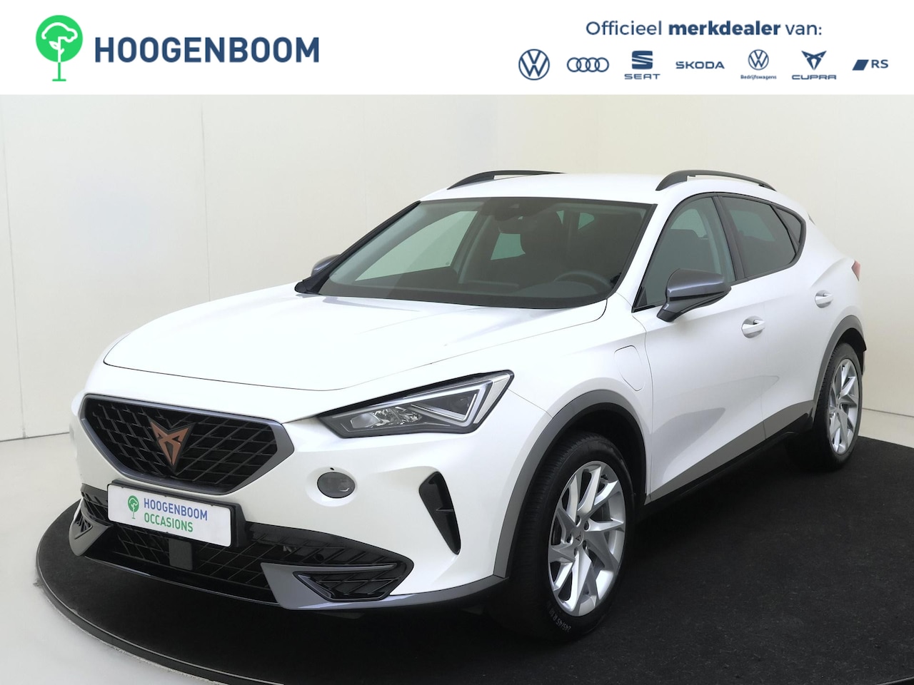 CUPRA Formentor - 1.4 e-Hybrid Business | SoH 100% | Keyless | Adaptieve cruise control | Sfeerverlichting | - AutoWereld.nl