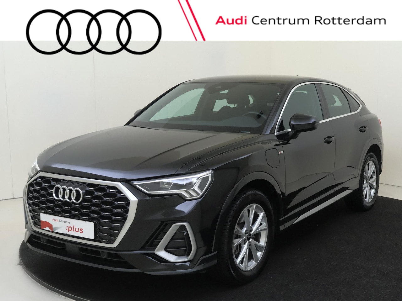 Audi Q3 Sportback - 45 TFSI e S Edition | SoH 93% | Sfeerverlichting | Cruise control | Navigatie Plus | Elekt - AutoWereld.nl