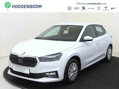 Skoda Fabia - 1.0 TSI Ambition | CarPlay | Keyless | Lane- en frontassist | Parkeersensoren achter | DAB