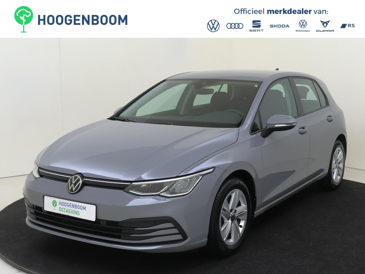 Volkswagen Golf - 1.0 TSI Life | Achteruitrijcamera | Adaptieve cruise control | Navigatie | 3-zone airco | - AutoWereld.nl