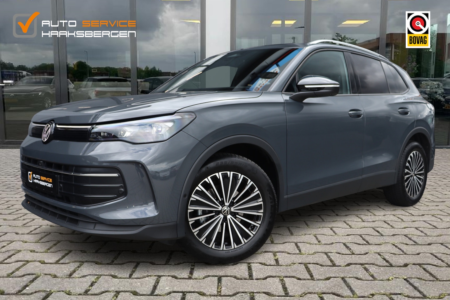 Volkswagen Tiguan - 1.5 eTSI | Trekhaak | 360 Camera | Winter Pakket | - AutoWereld.nl