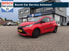 Toyota Aygo - 1.0 VVT-i x / NAP / GARANTIE / APK /