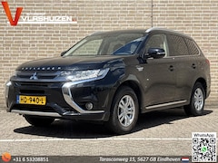 Mitsubishi Outlander - 2.0 PHEV Business Edition | Climate | Cruise | Leder | Navi | Camera | Stoelverwarming |