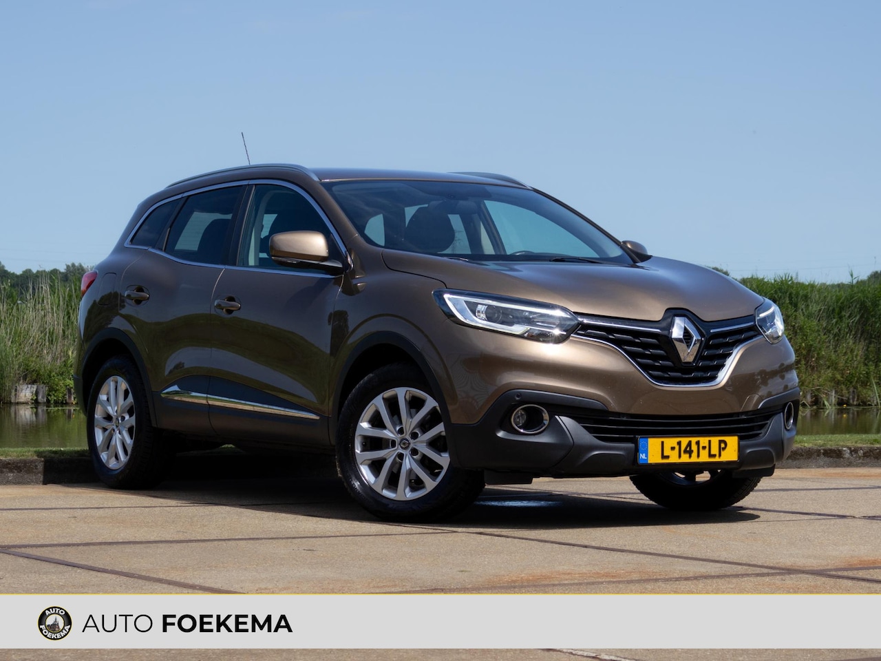 Renault Kadjar - 1.2 TCe Intens Trekhaak Keyless Stoelverwarming - AutoWereld.nl