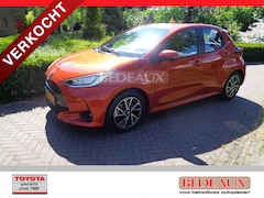 Toyota Yaris - 1.5 Hybrid 116pk CVT Dynamic + trekhaak , bij specialist