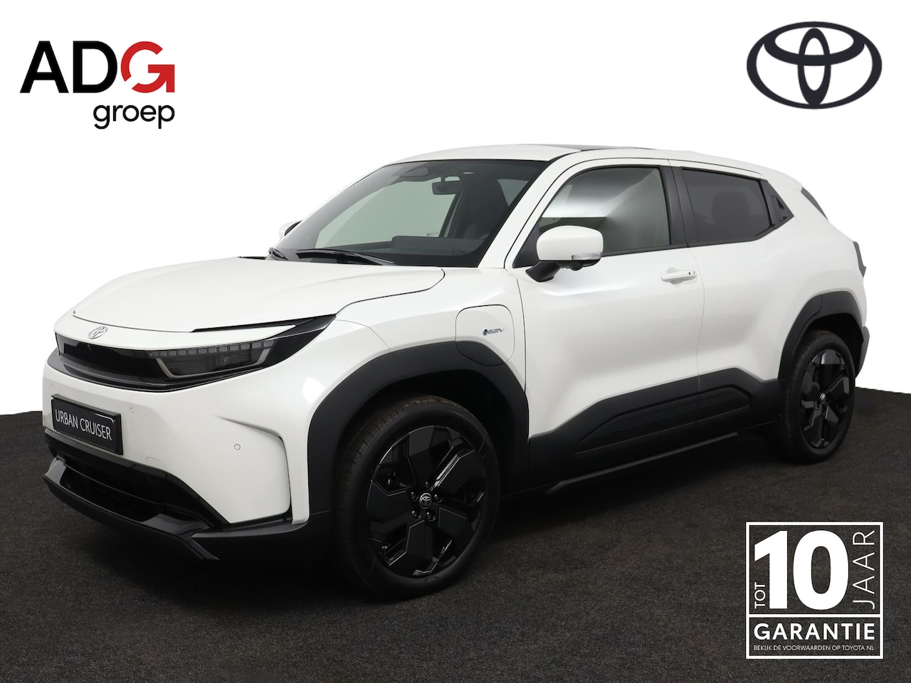 Toyota Urban Cruiser - Executive 61 kWh | Nieuw! | - AutoWereld.nl