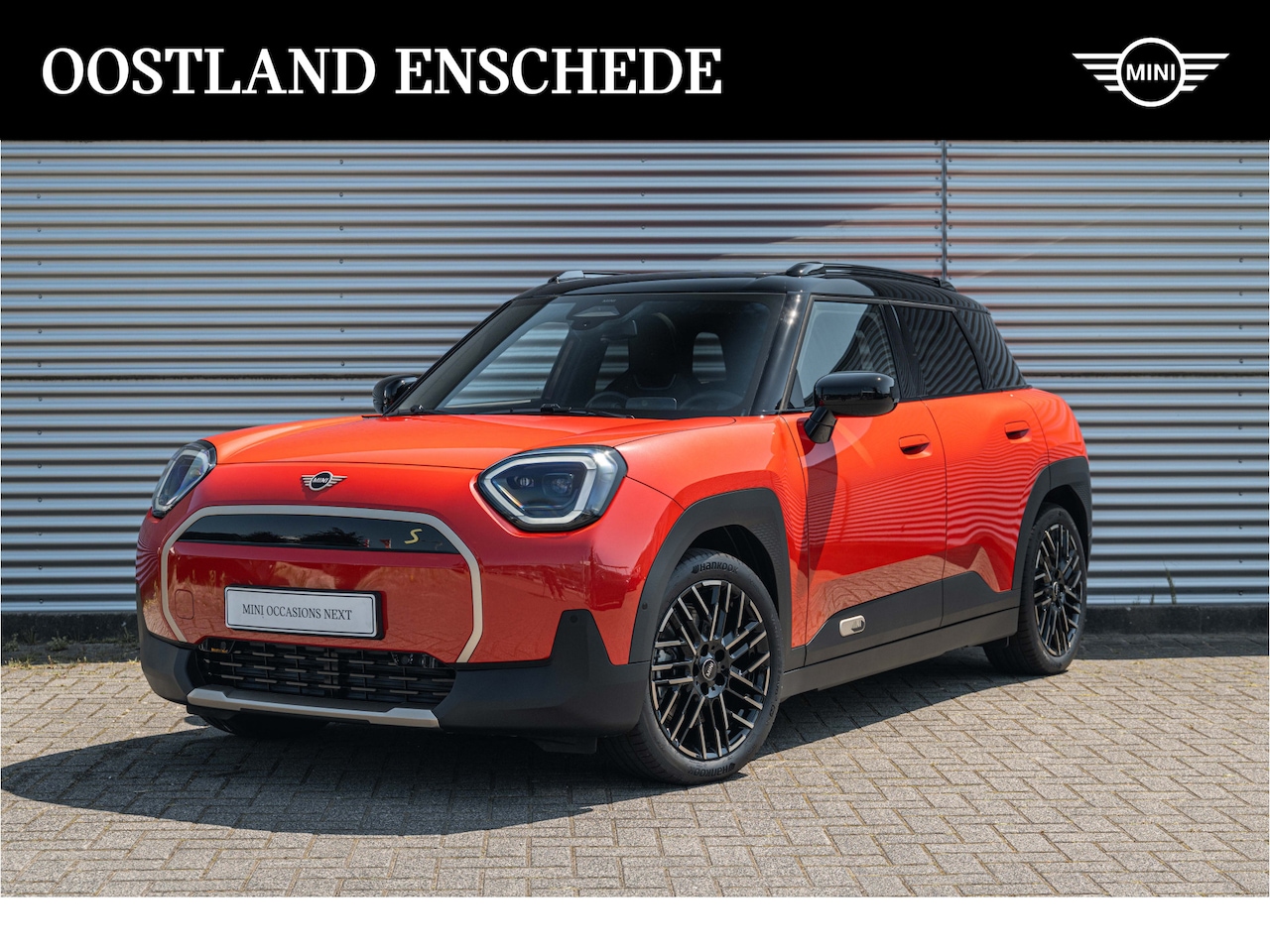 MINI Aceman - SE / Favoured / Pakket M / 18" Night Flash Spoke 2-tone - AutoWereld.nl