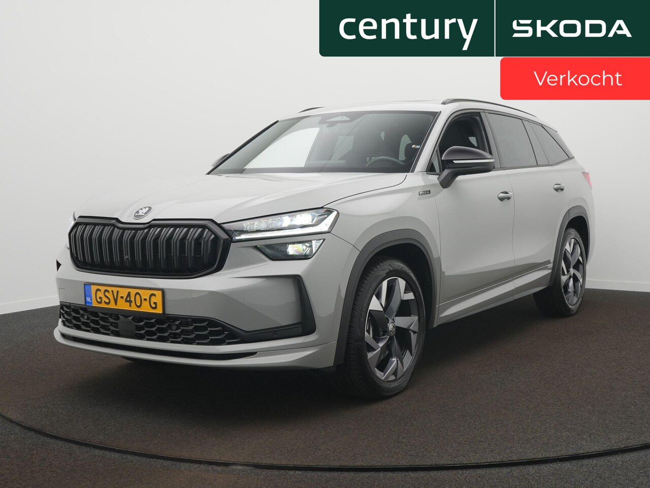 Skoda Kodiaq - 1.5 TSI MHEV Sportline Business 7p Panoramadak - Trekhaak - Navigatie - Stoelverwarming - AutoWereld.nl