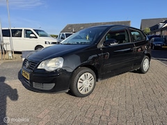 Volkswagen Polo - 1.4-16V Optive airco nieuwe APK