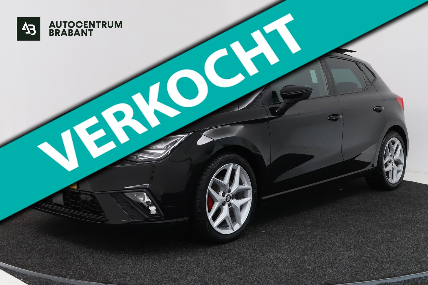 SEAT Ibiza - 1.0 TSI FR Business Intense (PANORAMADAK, DIGITALE COCKPIT, LED, NAVI, CAMERA, CARPLAY, AD - AutoWereld.nl