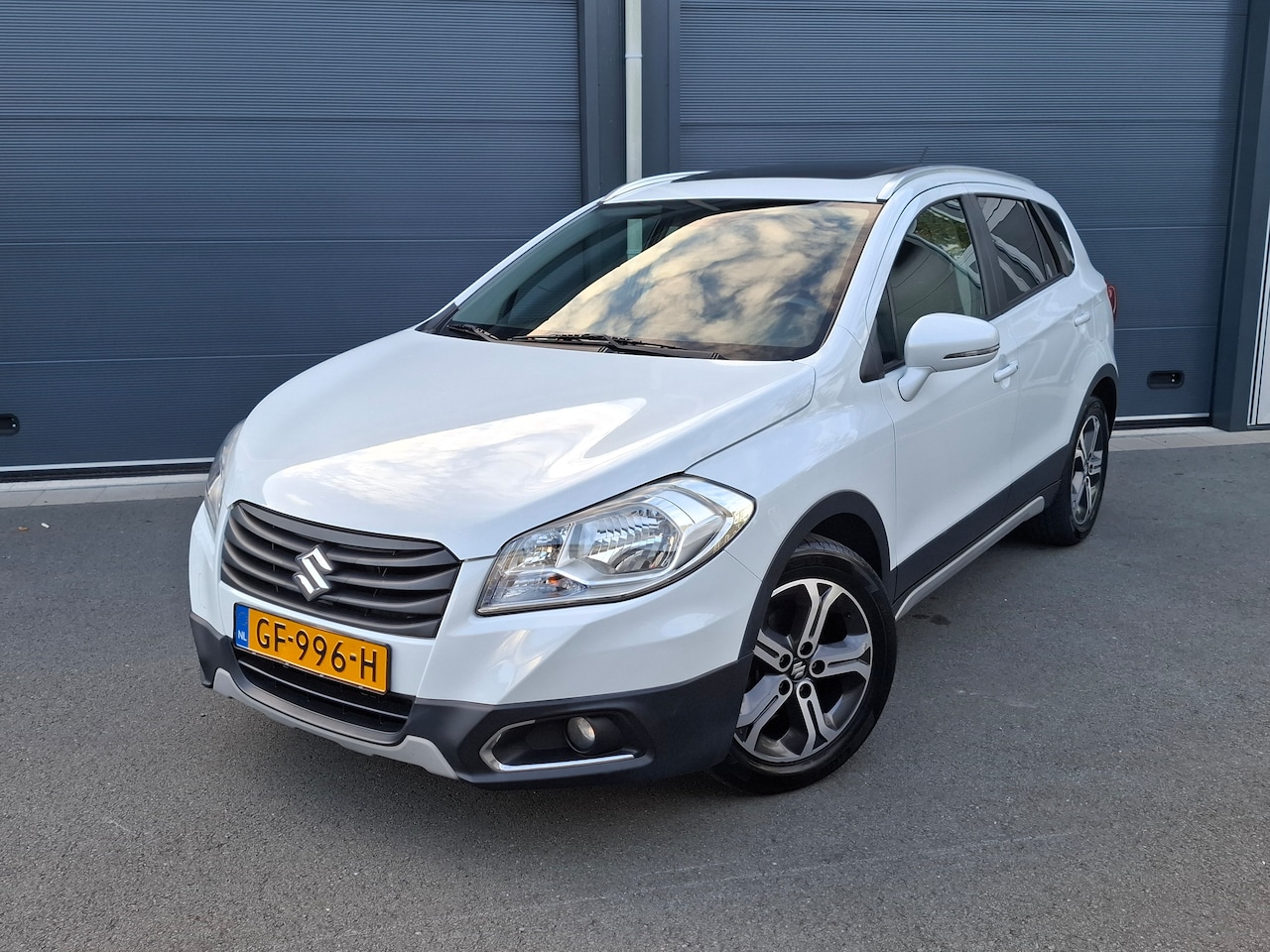 Suzuki SX4 S-Cross - 1.6 Exclusive - AutoWereld.nl